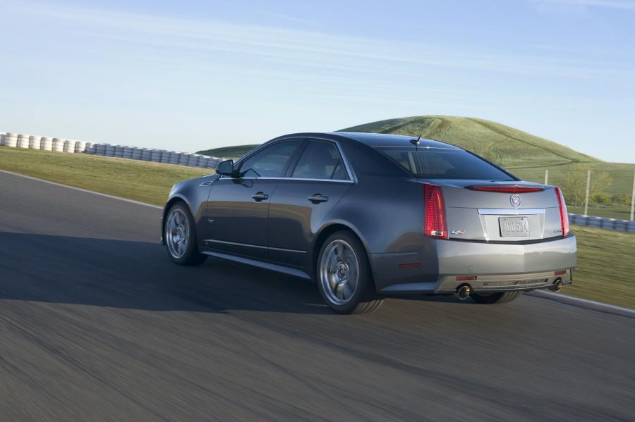  Cadillac CTS-V Coupe 2010 года  (фото 53 из 315)